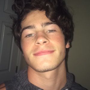 Meet your Posher, Cameron